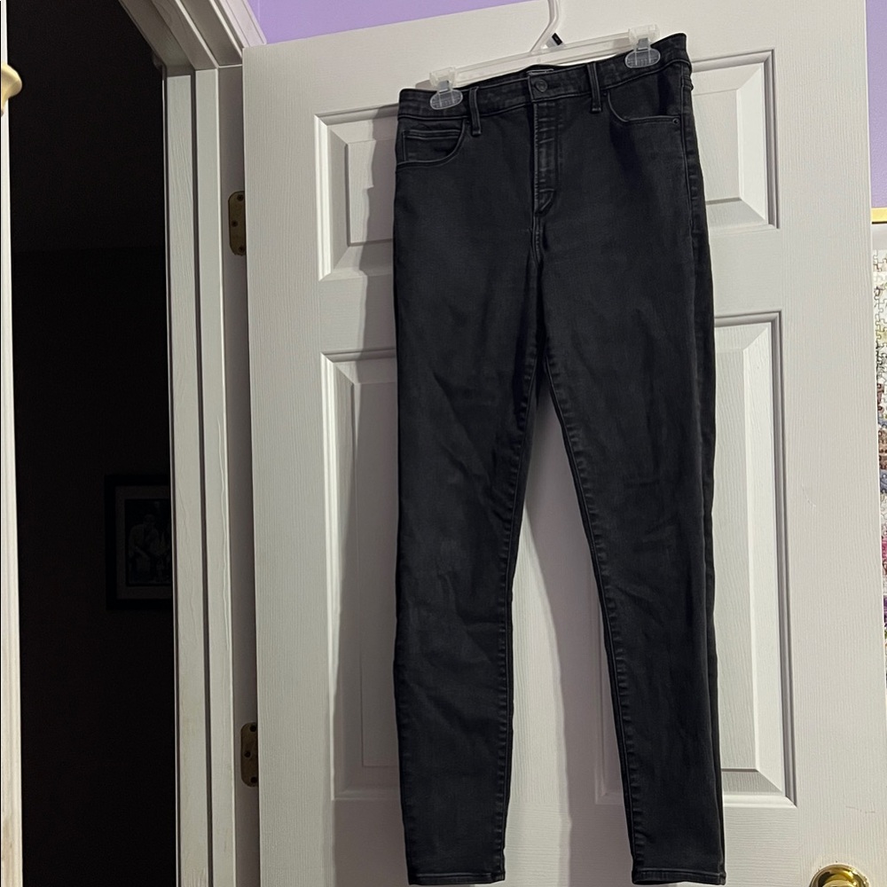 Abercrombie & Fitch Women's Dark Gray Skinny Jeans
